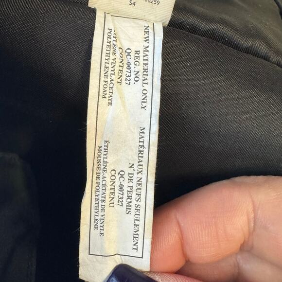 lululemon Now and Always Large Expandable Crossbody Tote - Picture 14 of 15